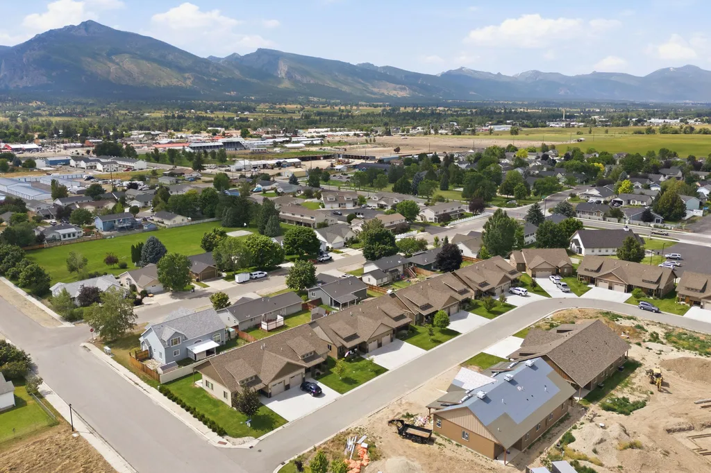 509 Race Track Trail Hamilton MT 59840