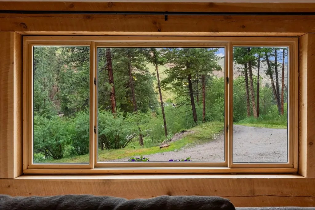 4284 N Fork Rye Creek Road Darby MT 59829