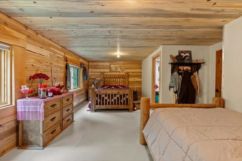 4284 N Fork Rye Creek Road Darby MT 59829