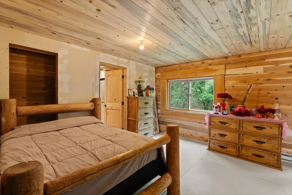 4284 N Fork Rye Creek Road Darby MT 59829