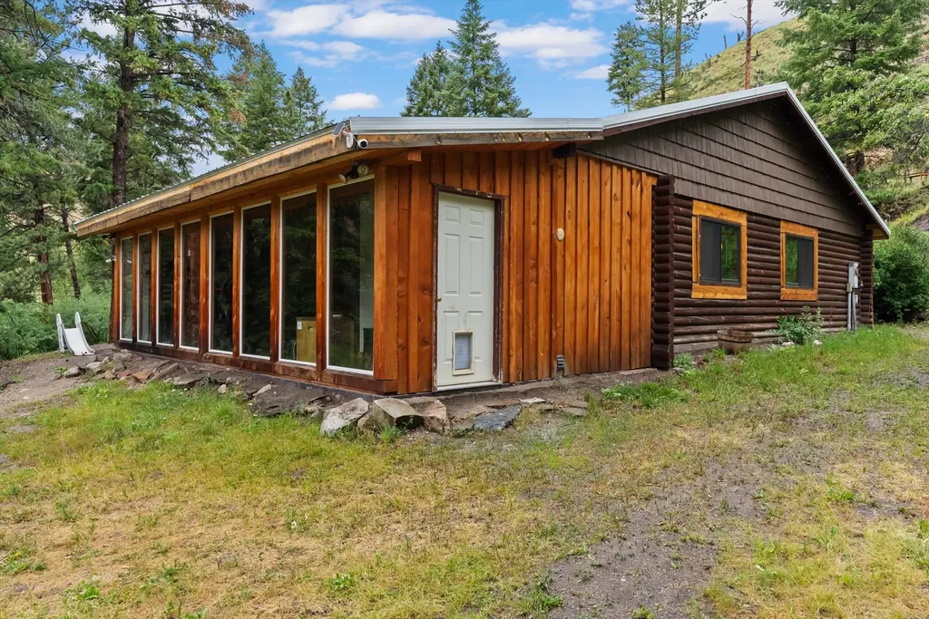 4284 N Fork Rye Creek Road Darby MT 59829