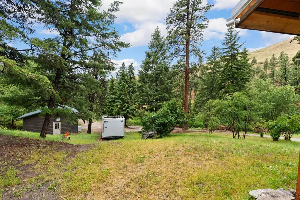 4284 N Fork Rye Creek Road Darby MT 59829