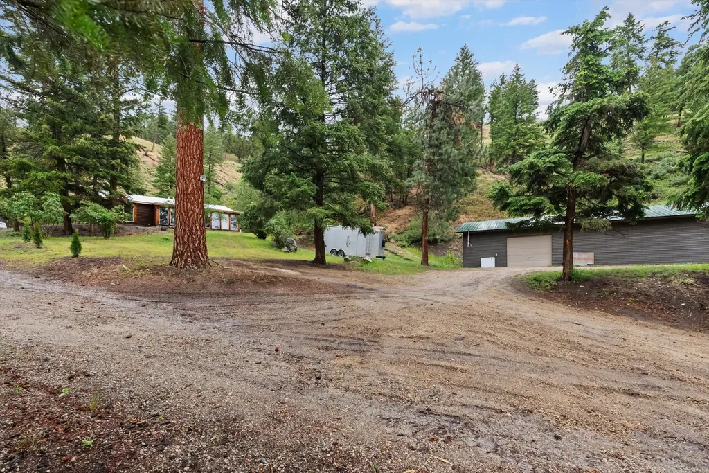 4284 N Fork Rye Creek Road Darby MT 59829