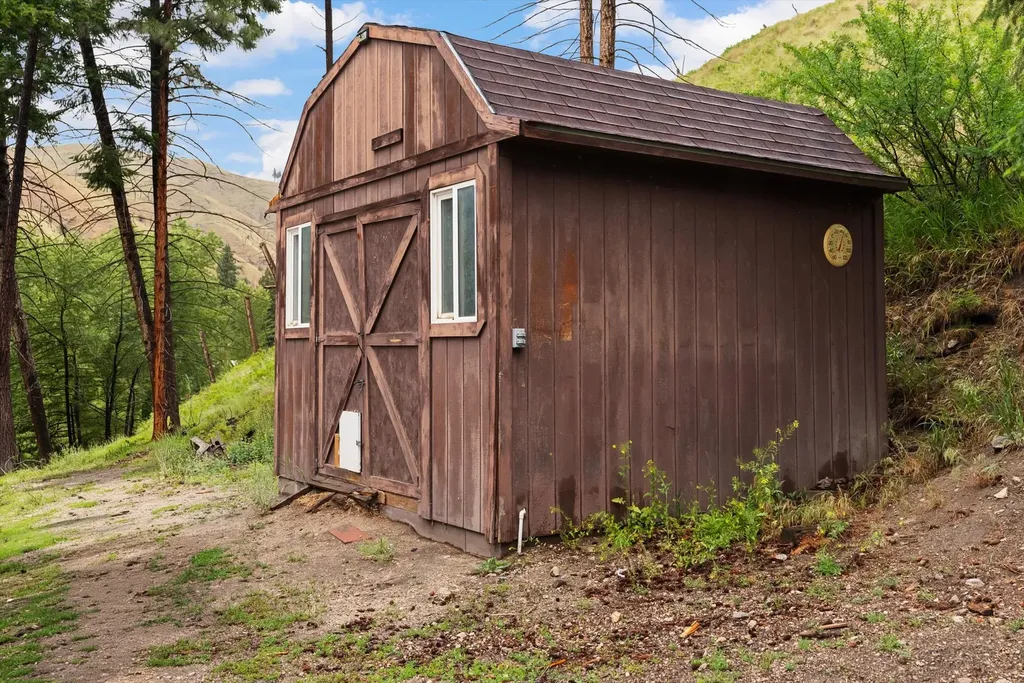 4284 N Fork Rye Creek Road Darby MT 59829