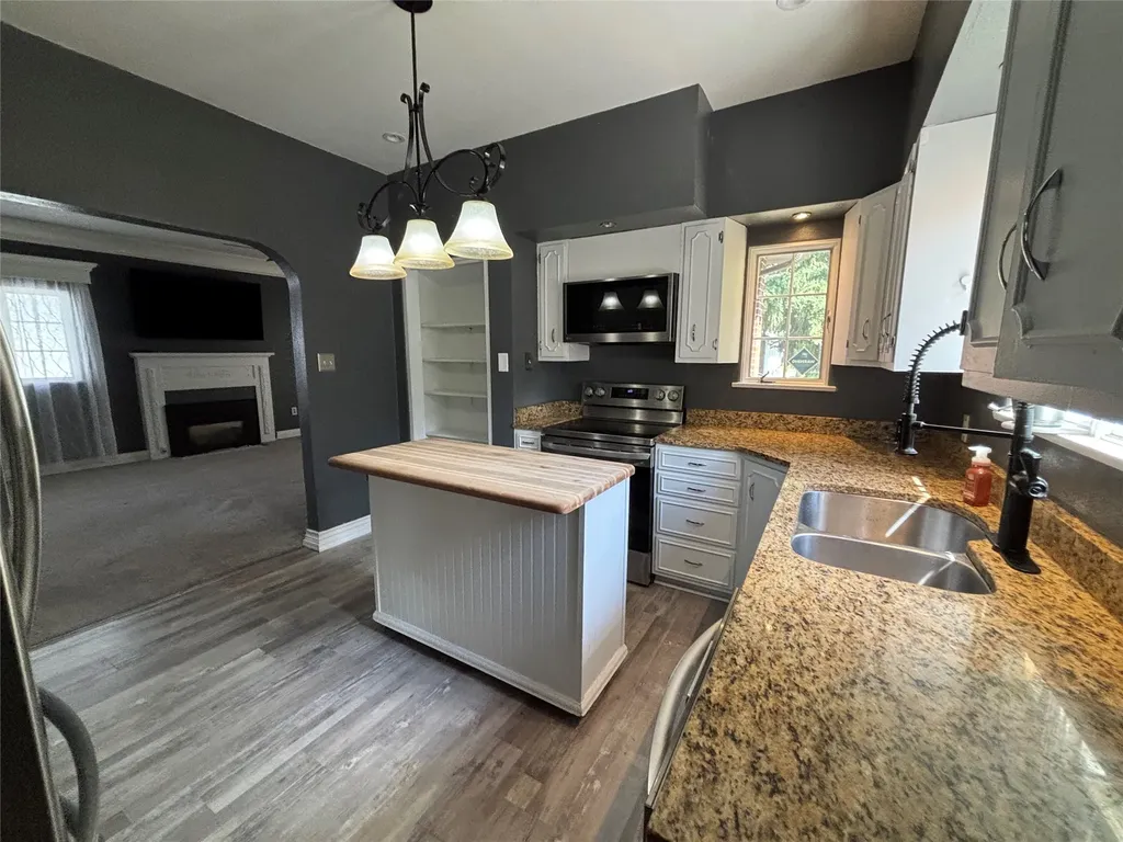 406 S Delaware Street Conrad MT 59425