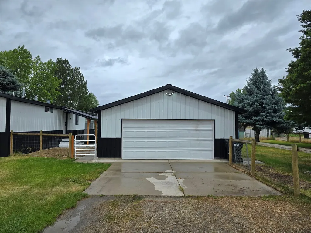327 Main Street Victor MT 59875
