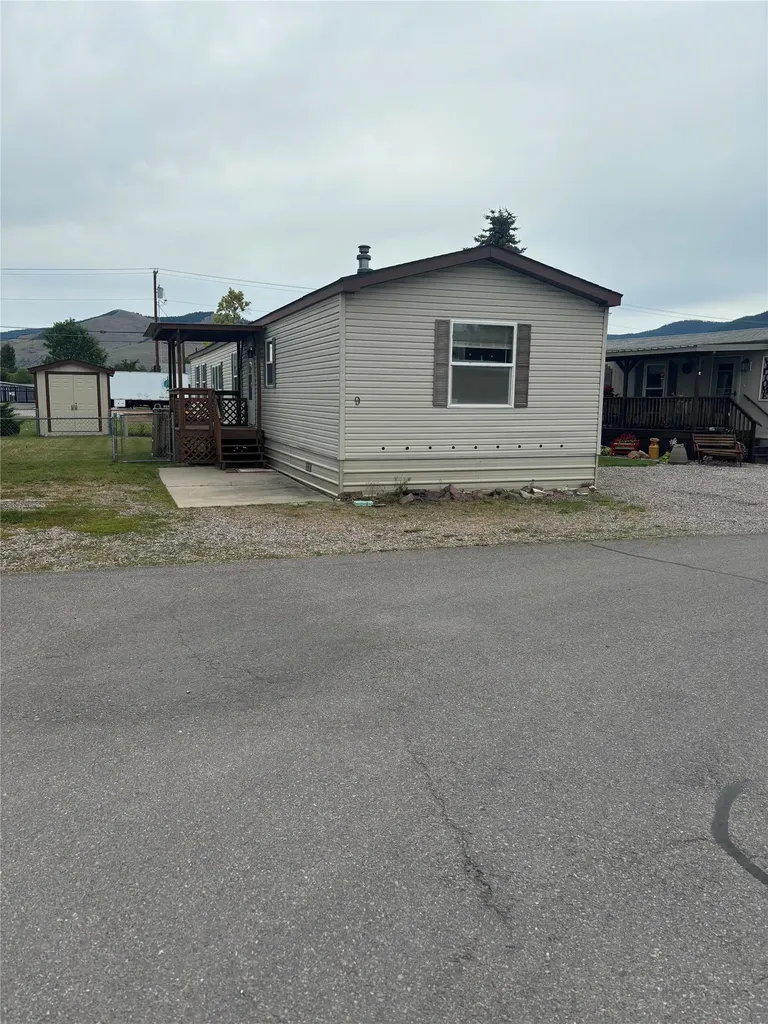 1813 S Reserve Street Missoula MT 59801