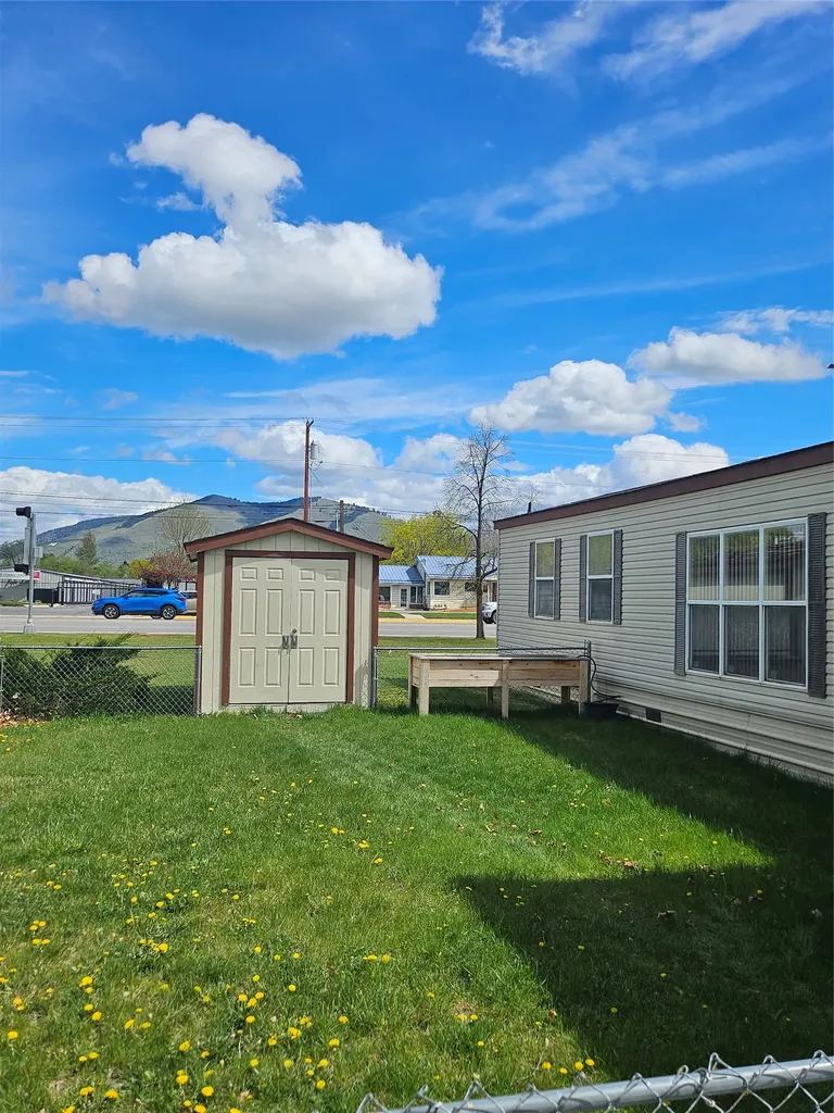 1813 S Reserve Street Missoula MT 59801