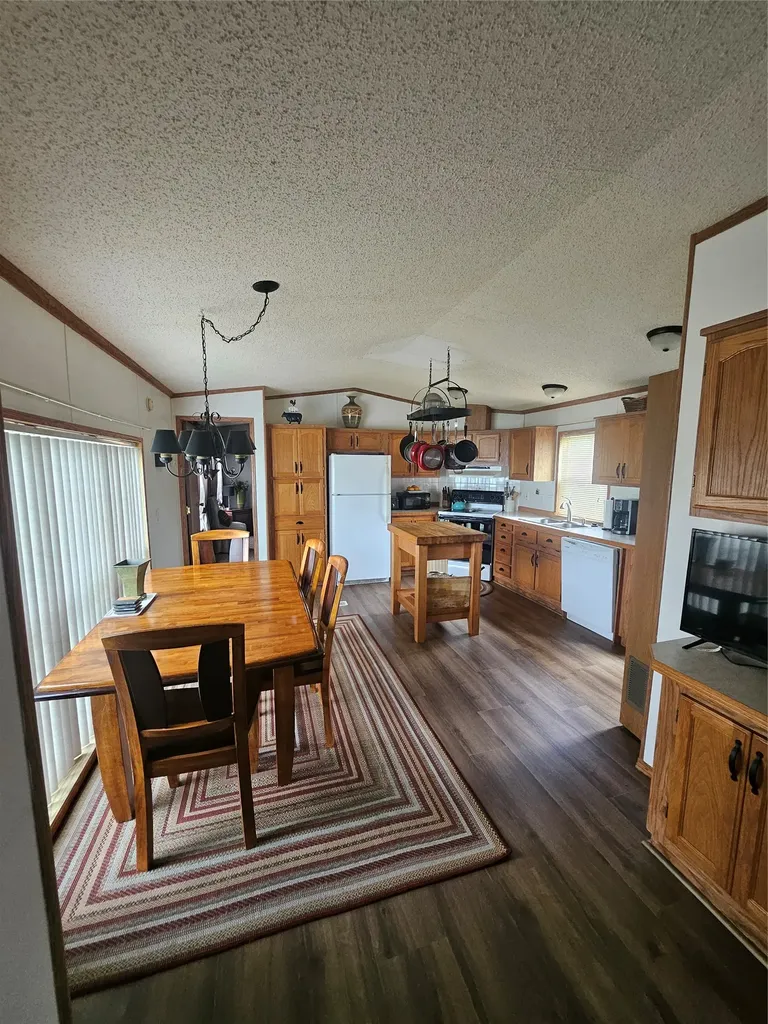 1813 S Reserve Street Missoula MT 59801