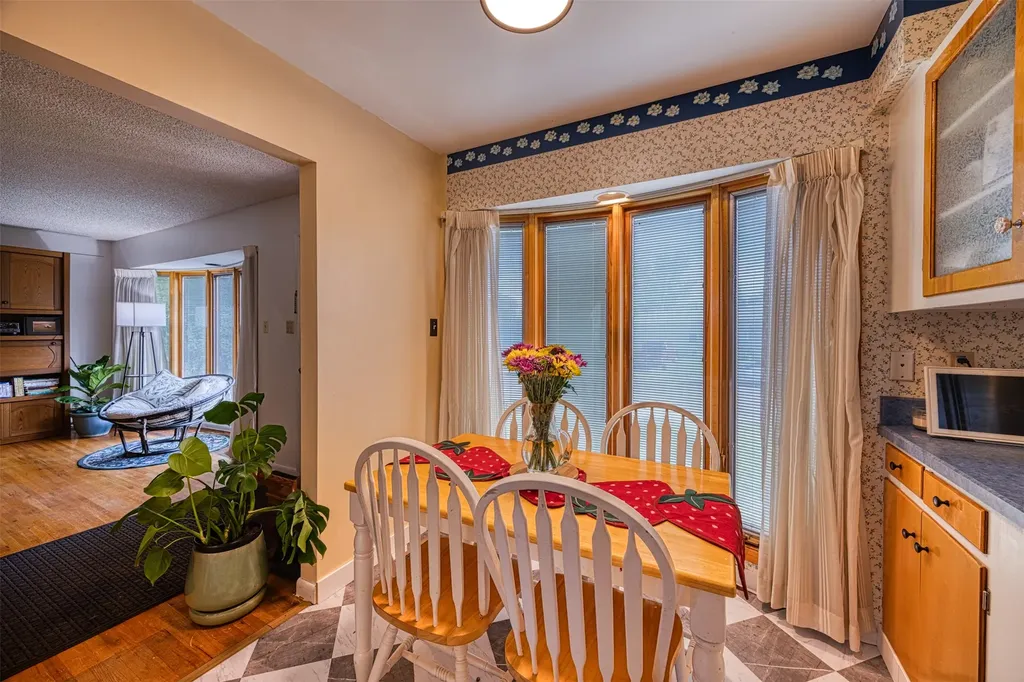 205 18th Avenue NW Great Falls MT 59404
