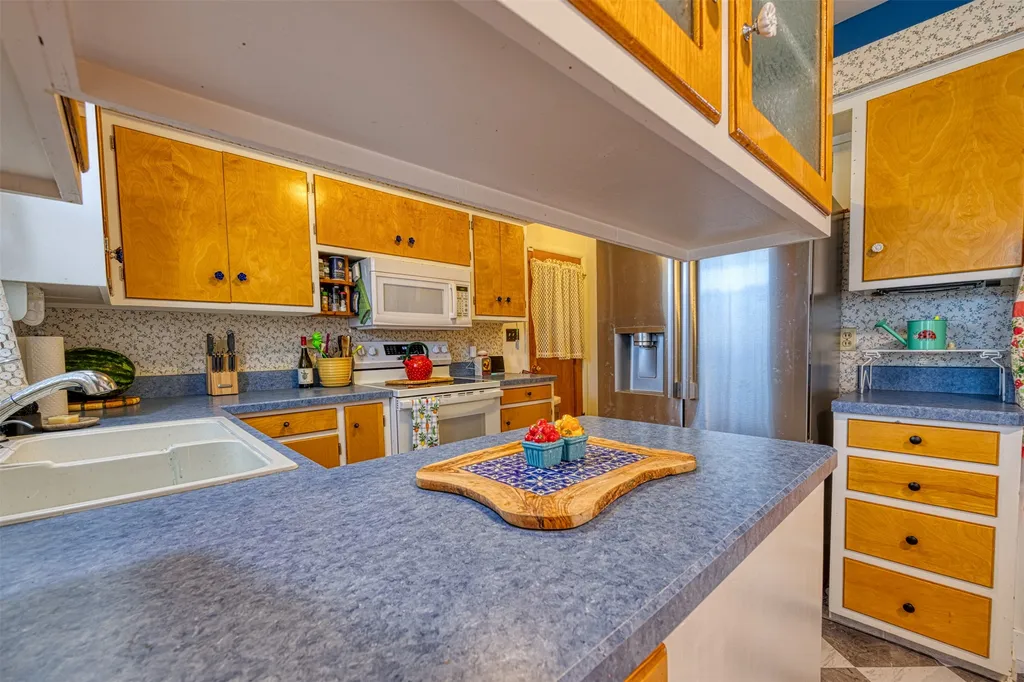 205 18th Avenue NW Great Falls MT 59404