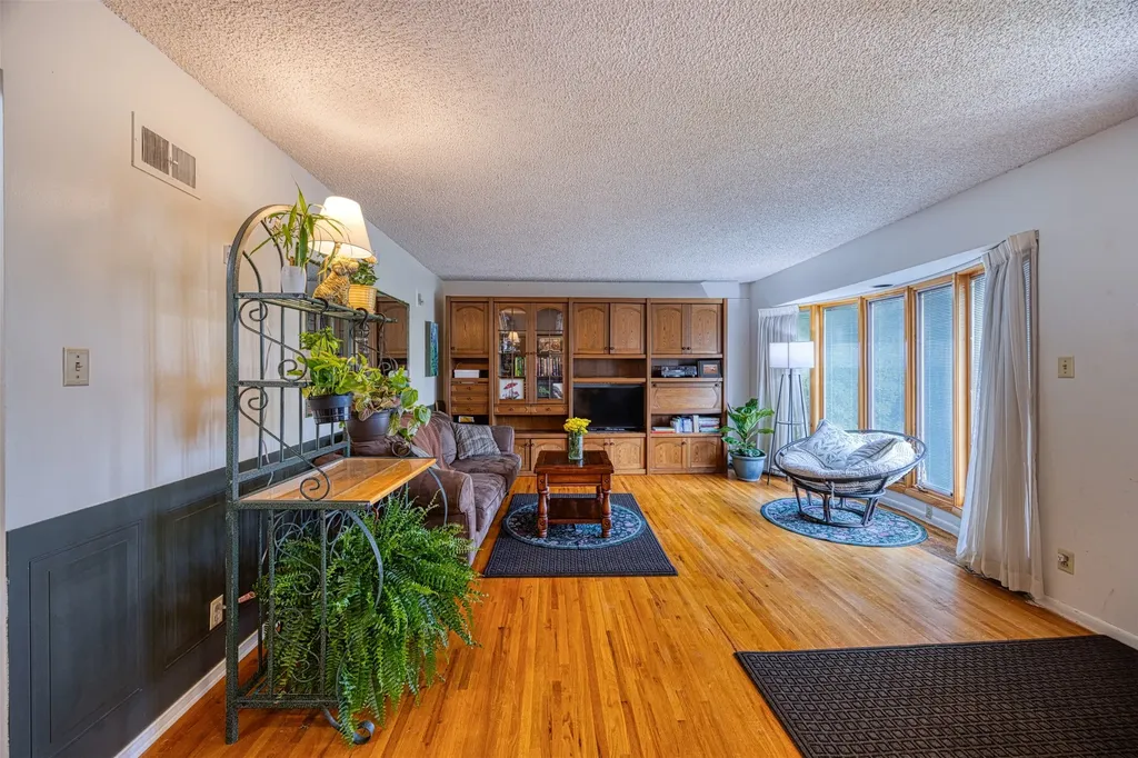 205 18th Avenue NW Great Falls MT 59404