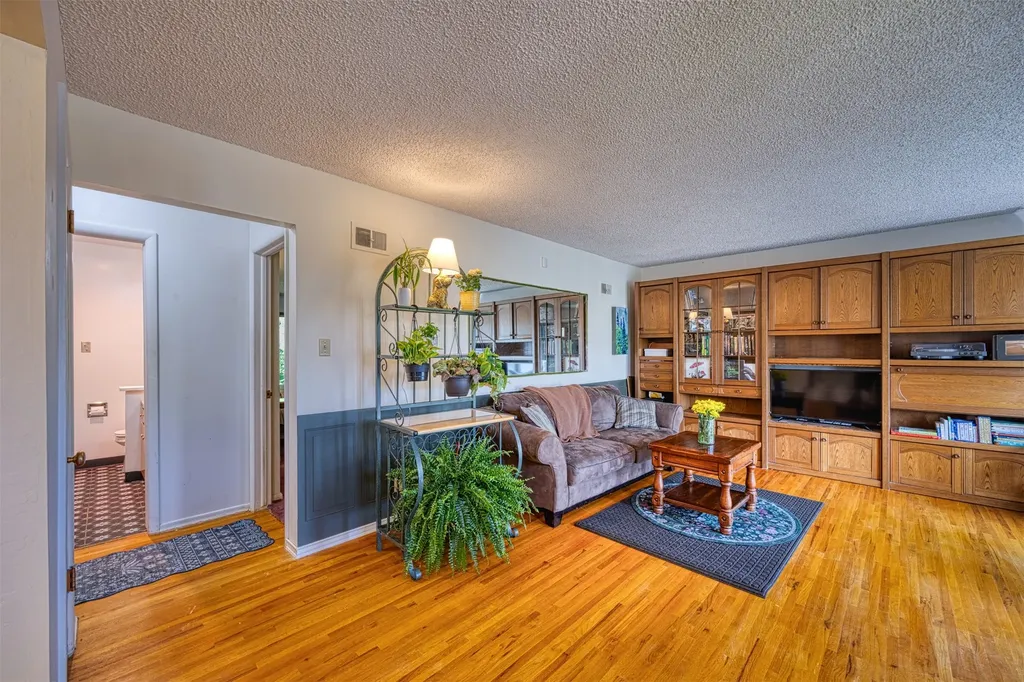 205 18th Avenue NW Great Falls MT 59404