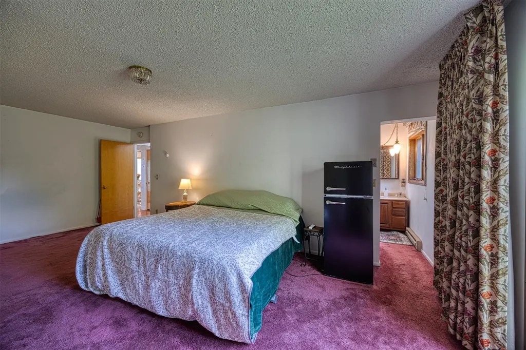 205 18th Avenue NW Great Falls MT 59404