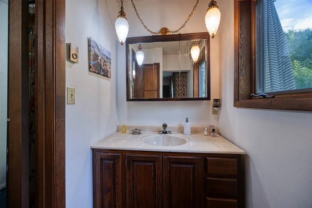 205 18th Avenue NW Great Falls MT 59404
