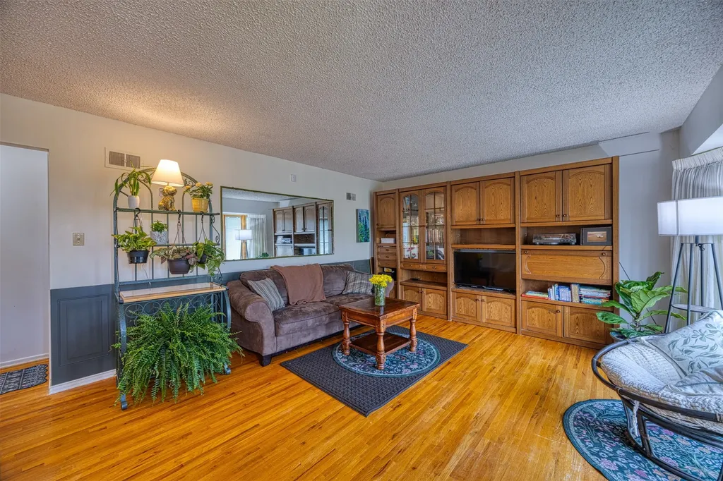 205 18th Avenue NW Great Falls MT 59404
