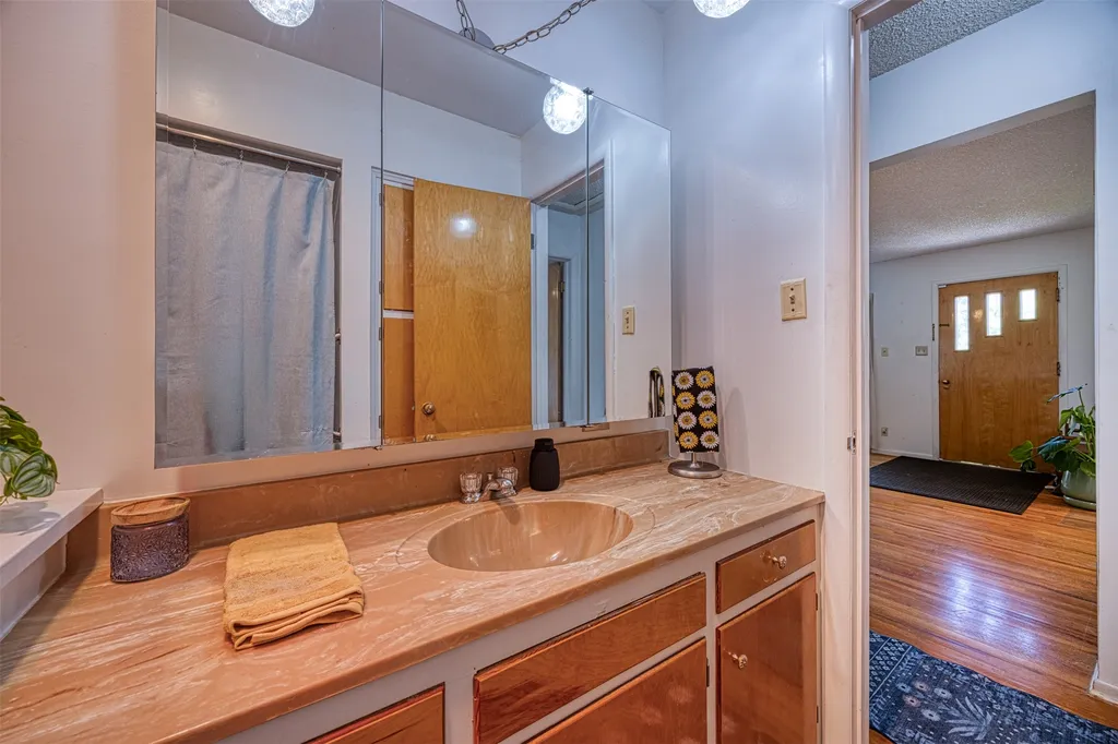 205 18th Avenue NW Great Falls MT 59404