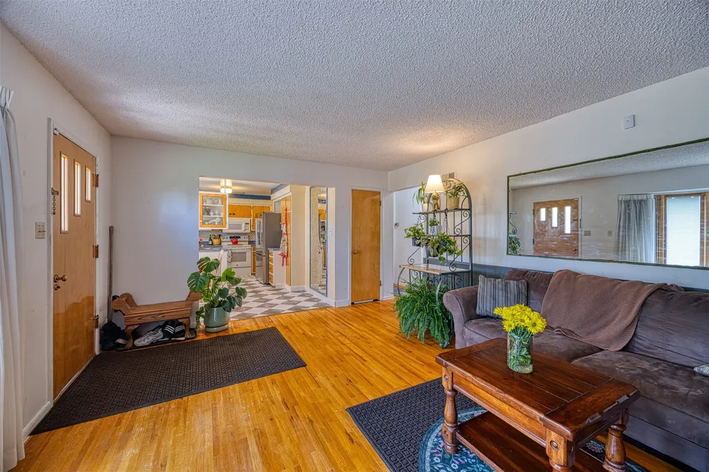 205 18th Avenue NW Great Falls MT 59404