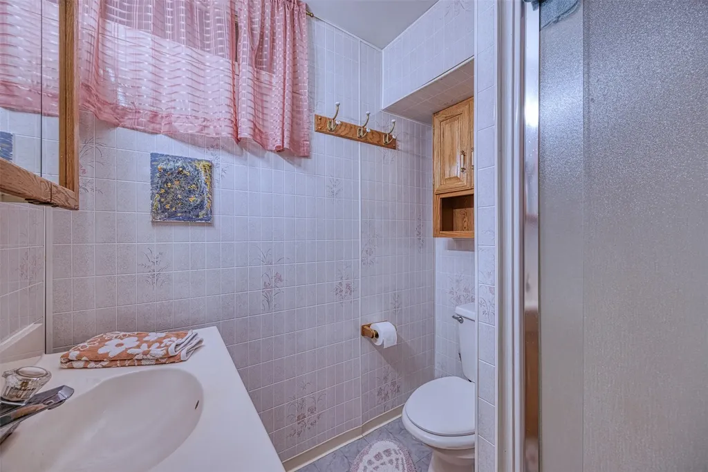205 18th Avenue NW Great Falls MT 59404
