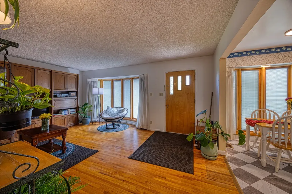 205 18th Avenue NW Great Falls MT 59404