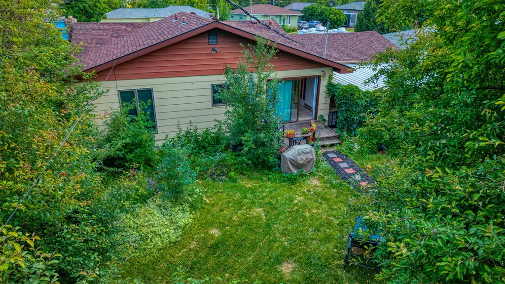 205 18th Avenue NW Great Falls MT 59404