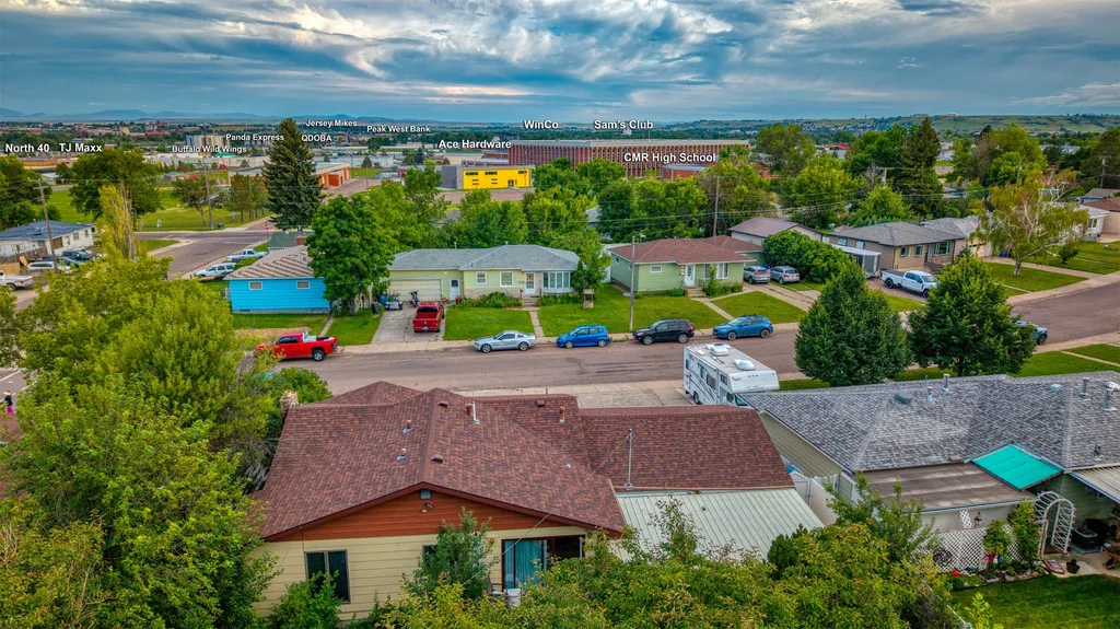 205 18th Avenue NW Great Falls MT 59404