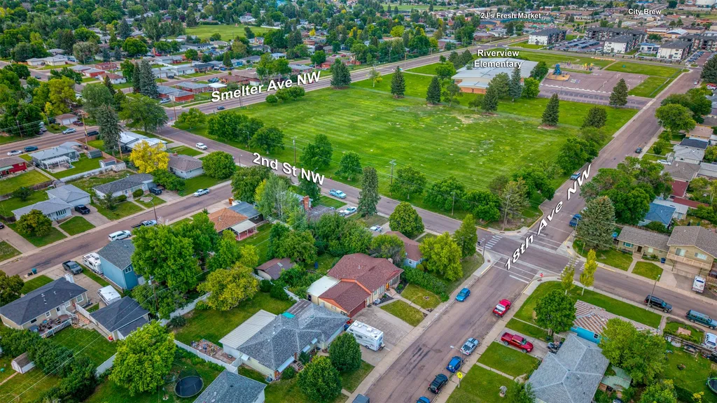 205 18th Avenue NW Great Falls MT 59404