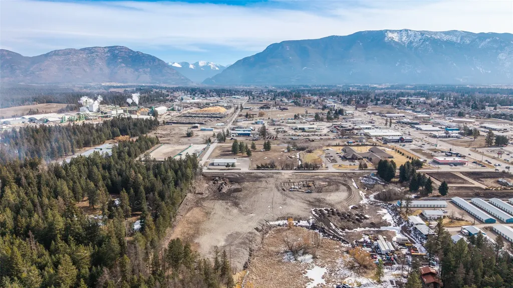 330 Meadow Lake Boulevard Columbia Falls MT 59912
