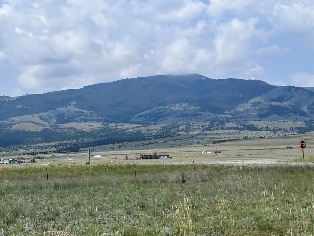 Lot 14 J Bar Loop Townsend MT 59644