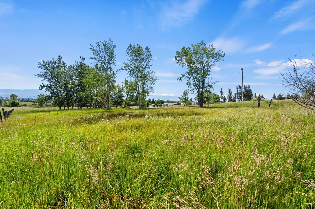 226 Sweathouse Creek Road Victor MT 59875