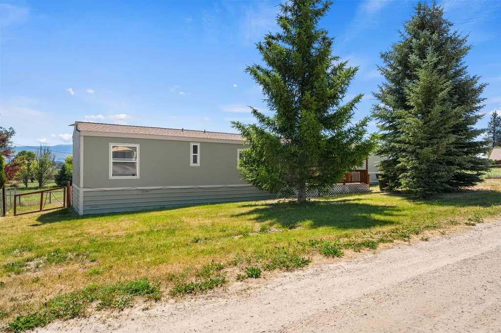 226 Sweathouse Creek Road Victor MT 59875