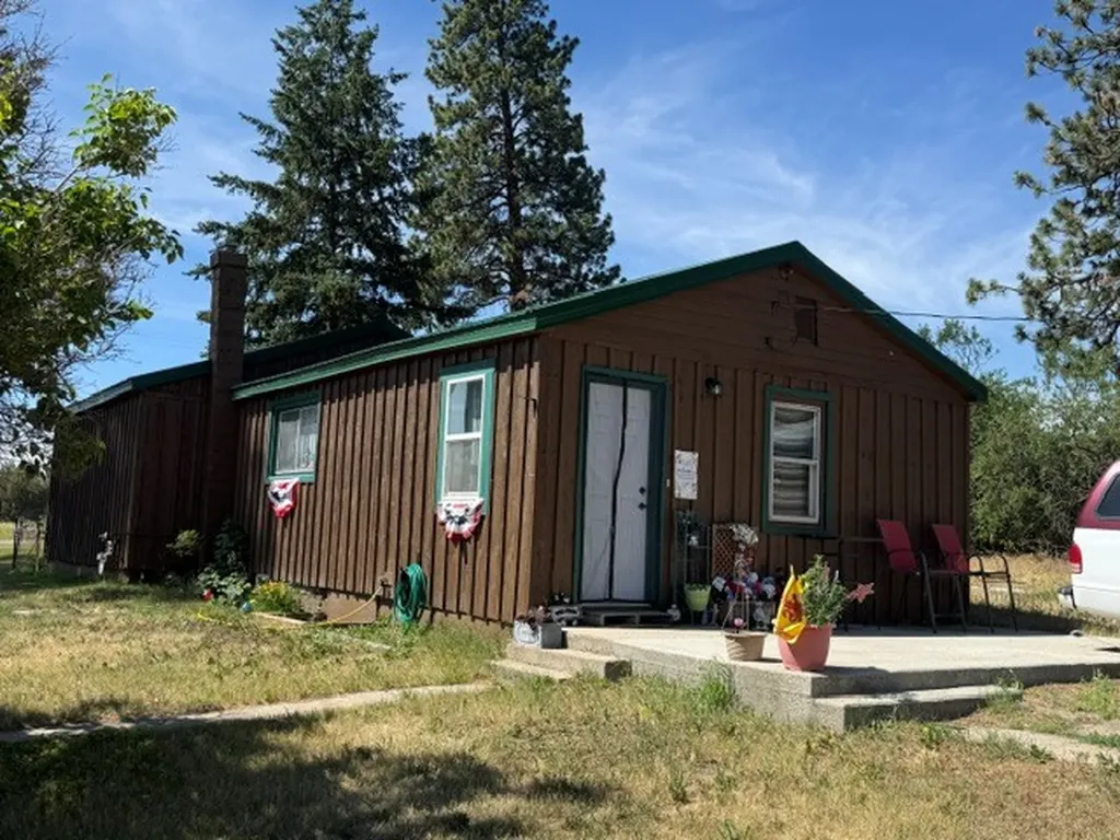 226 Sweathouse Creek Road Victor MT 59875