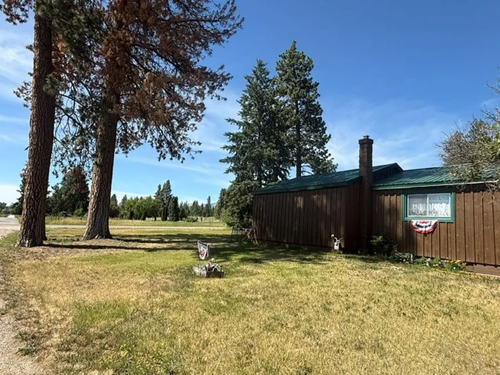 226 Sweathouse Creek Road Victor MT 59875