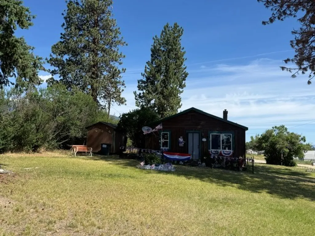 226 Sweathouse Creek Road Victor MT 59875