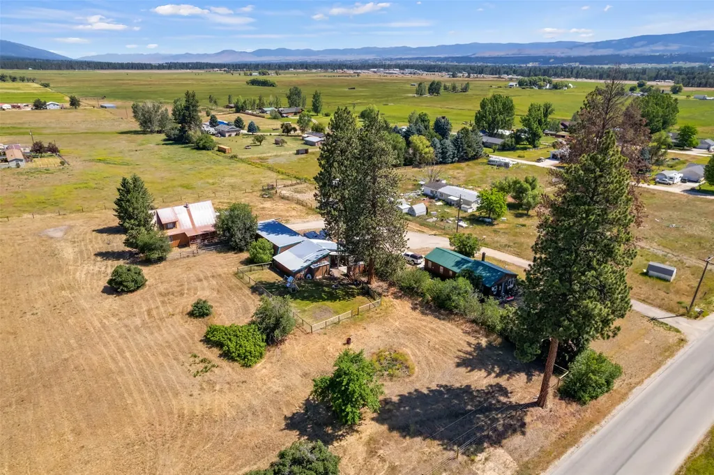 226 Sweathouse Creek Road Victor MT 59875