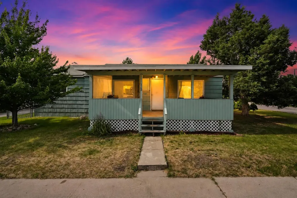1700 Defoe Street Missoula MT 59802