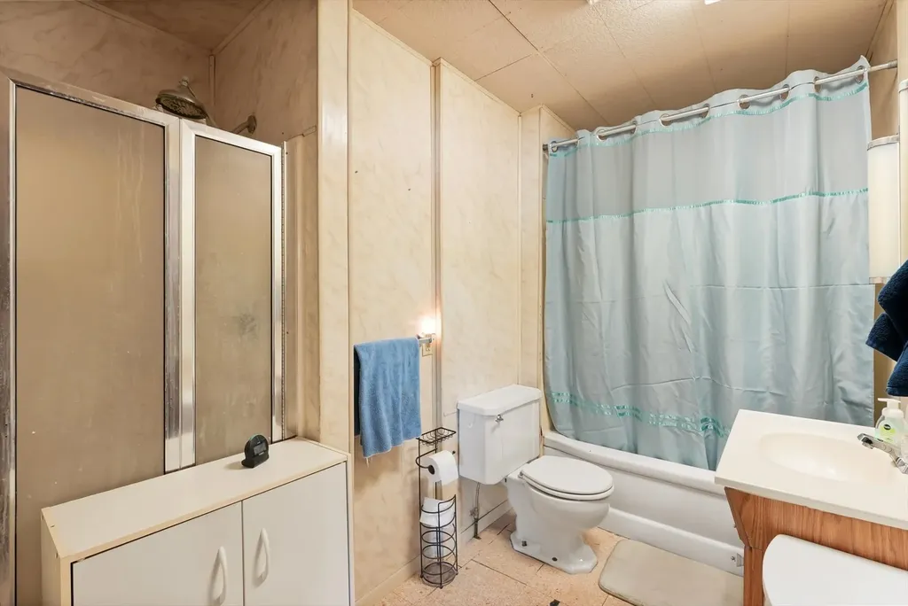 1700 Defoe Street Missoula MT 59802