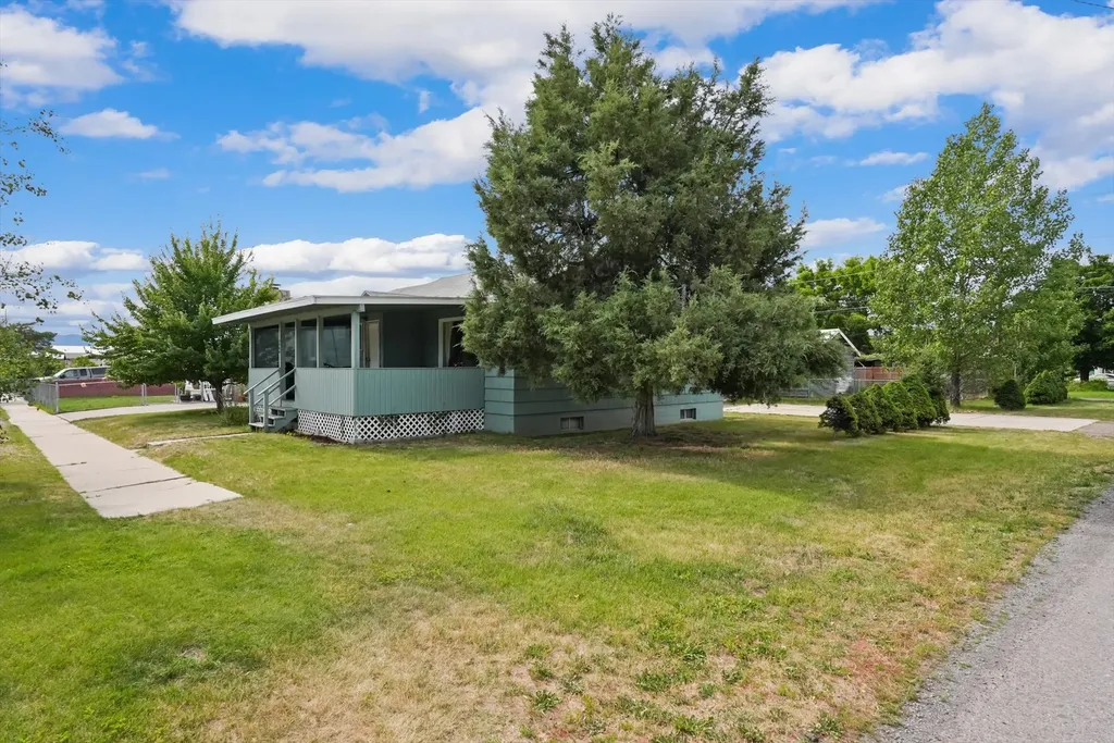 1700 Defoe Street Missoula MT 59802