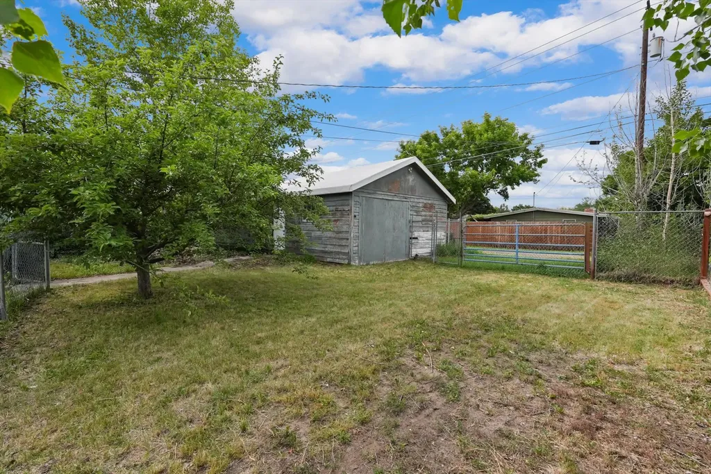 1700 Defoe Street Missoula MT 59802