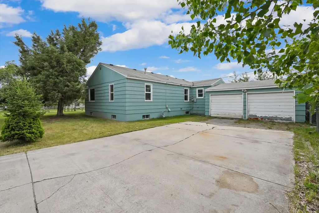 1700 Defoe Street Missoula MT 59802