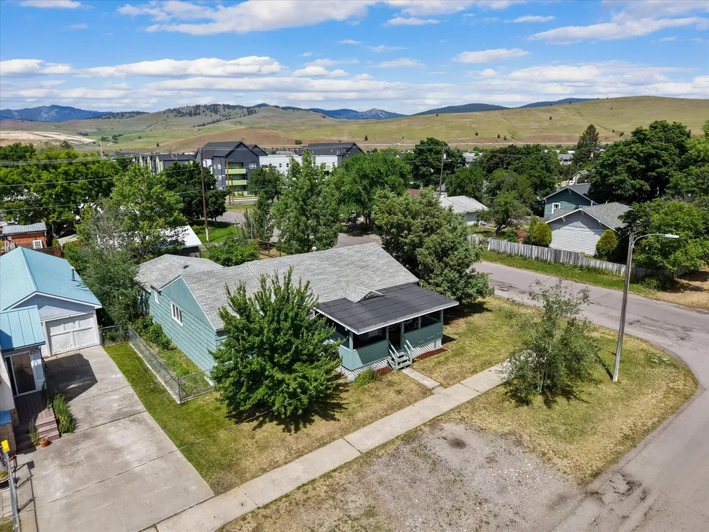 1700 Defoe Street Missoula MT 59802