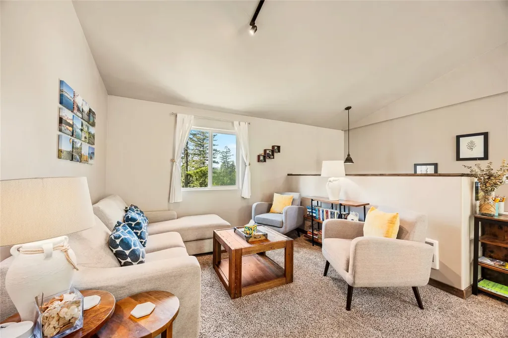327 Deer Trail Whitefish MT 59937