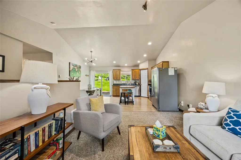 327 Deer Trail Whitefish MT 59937