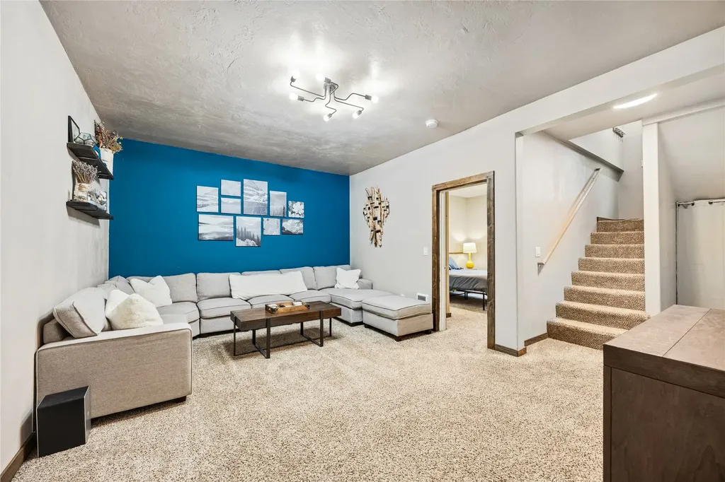 327 Deer Trail Whitefish MT 59937