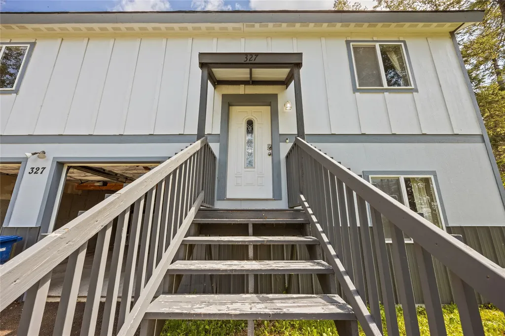 327 Deer Trail Whitefish MT 59937