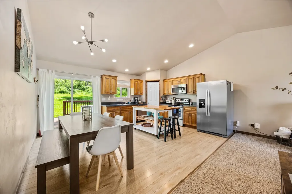 327 Deer Trail Whitefish MT 59937