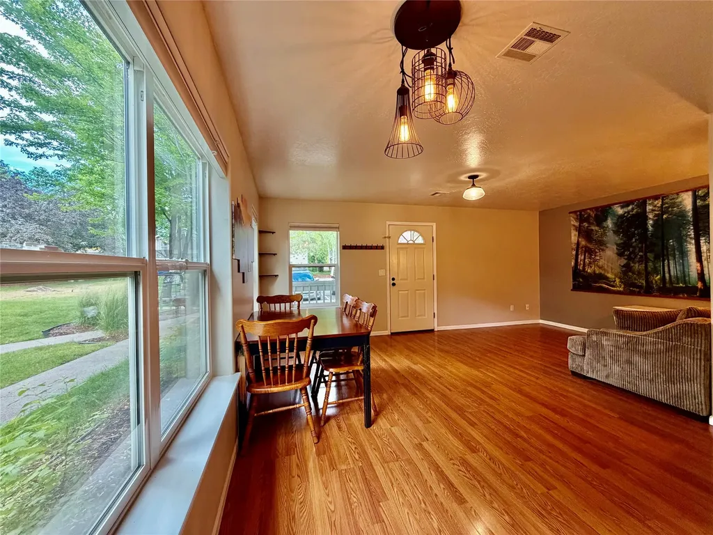 1421 Eaton Street Missoula MT 59801