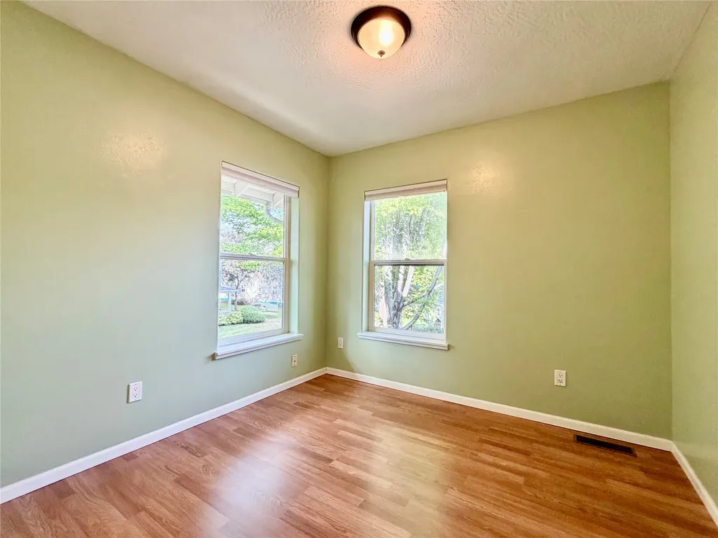 1421 Eaton Street Missoula MT 59801