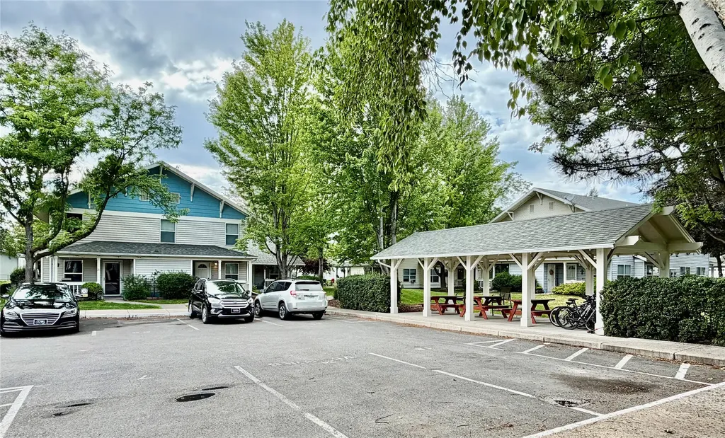 1421 Eaton Street Missoula MT 59801