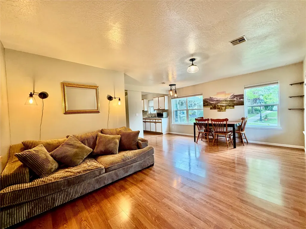 1421 Eaton Street Missoula MT 59801